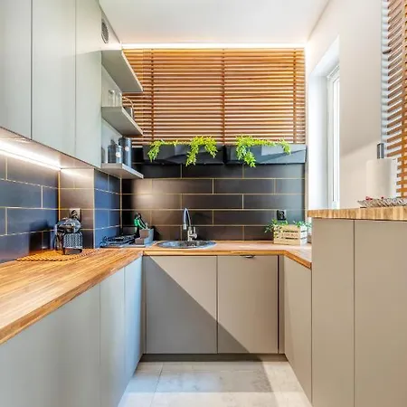 Retreat - Parking, Terrace&garden - By Rentujemy Apartament *