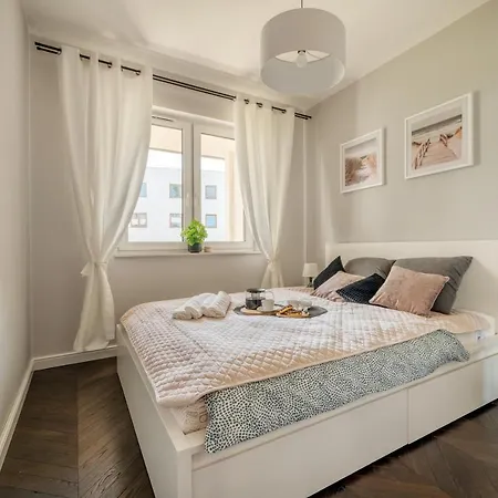 Apartament Retreat - Parking, Terrace&garden - By Rentujemy *