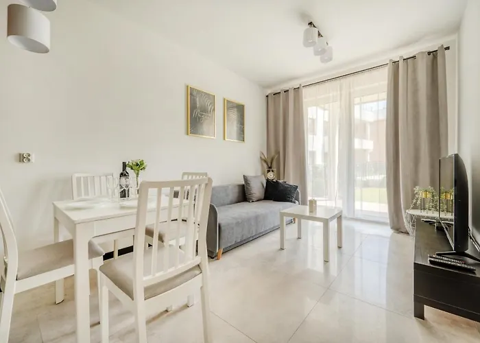 Retreat - Parking, Terrace & Garden - By Rentujemy *