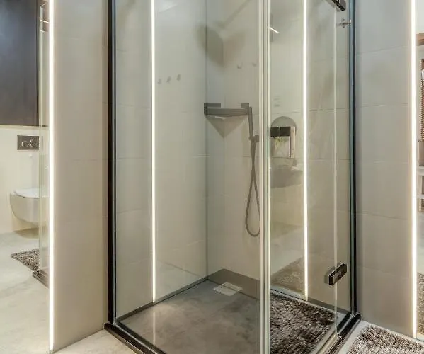 Retreat - Parking, Terrace & Garden - By Rentujemy *