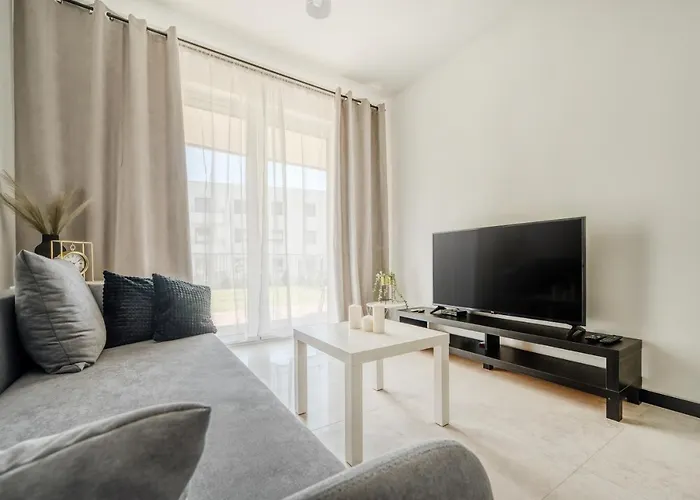 公寓 Retreat - Parking, Terrace & Garden - By Rentujemy *